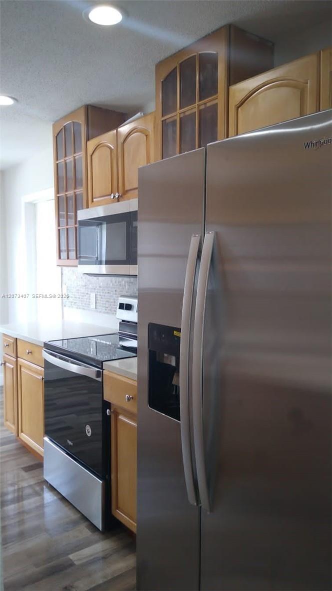 7111 3 / 2 1540 sq. ft. $ 2026-08-18 0 foto