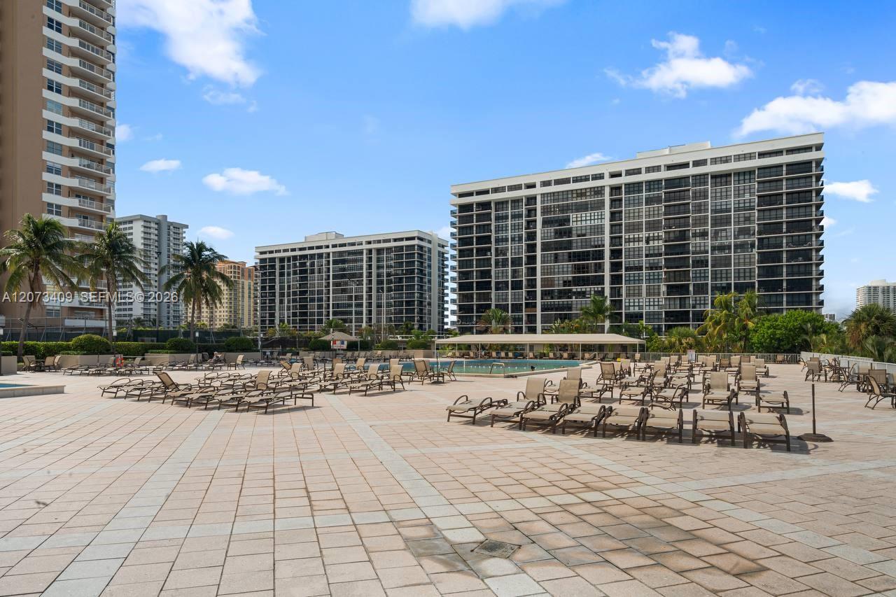 5E 1 / 1 798 sq. ft. $ 2026-08-24 0 Photo