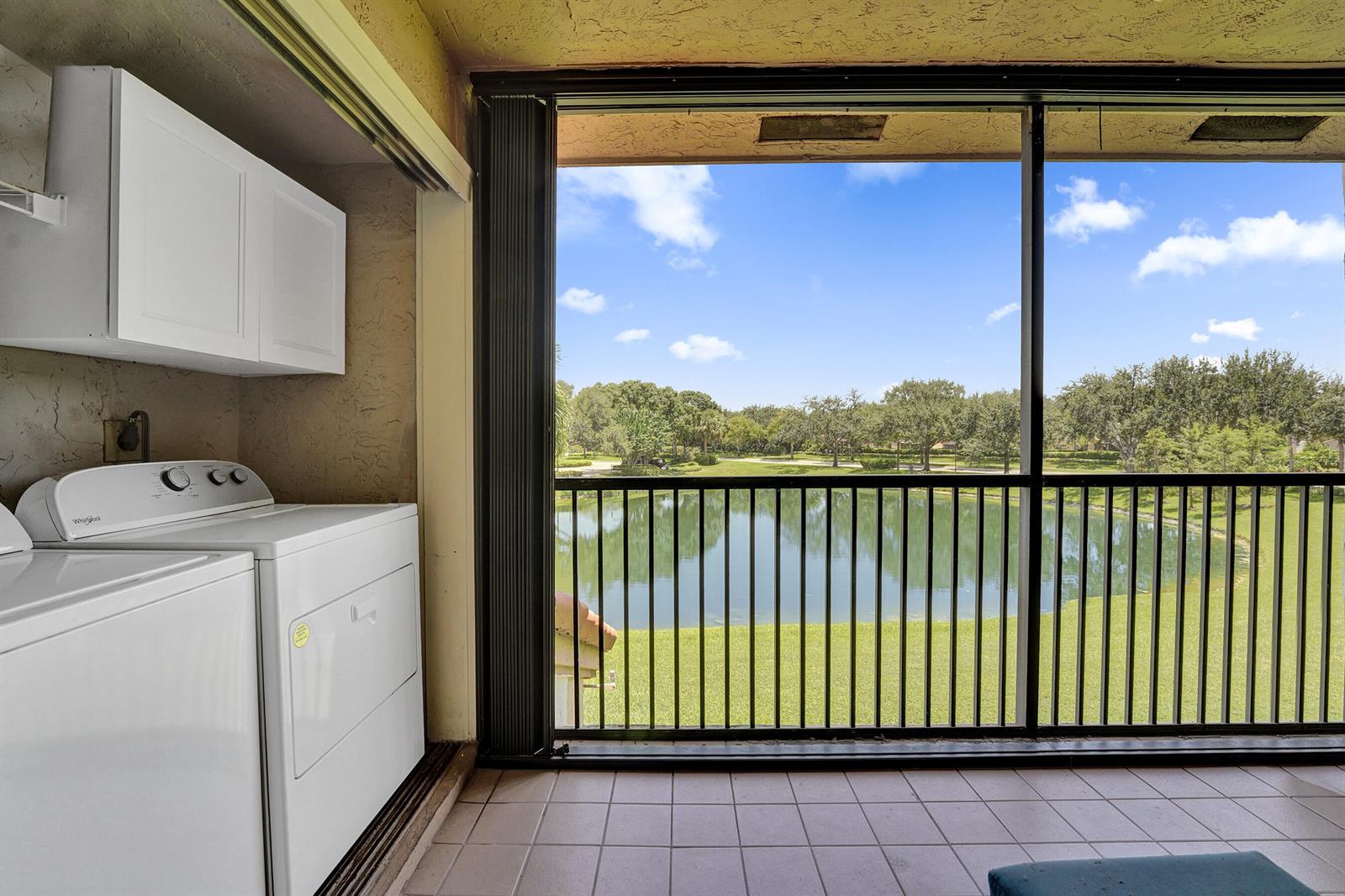 212 3 / 2 1150 sq. ft. $ 2026-08-19 0 Photo