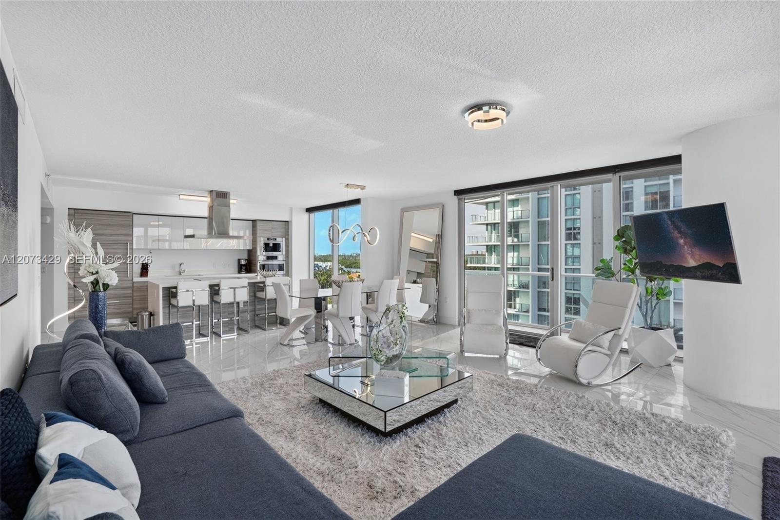 4-1007 3 / 4 1892 sq. ft. $ 2026-08-18 0 Photo