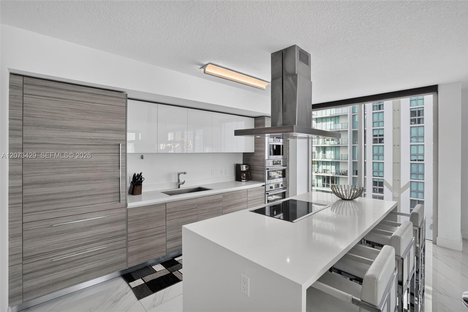 4-1007 3 / 4 1892 sq. ft. $ 2026-08-18 0 Photo