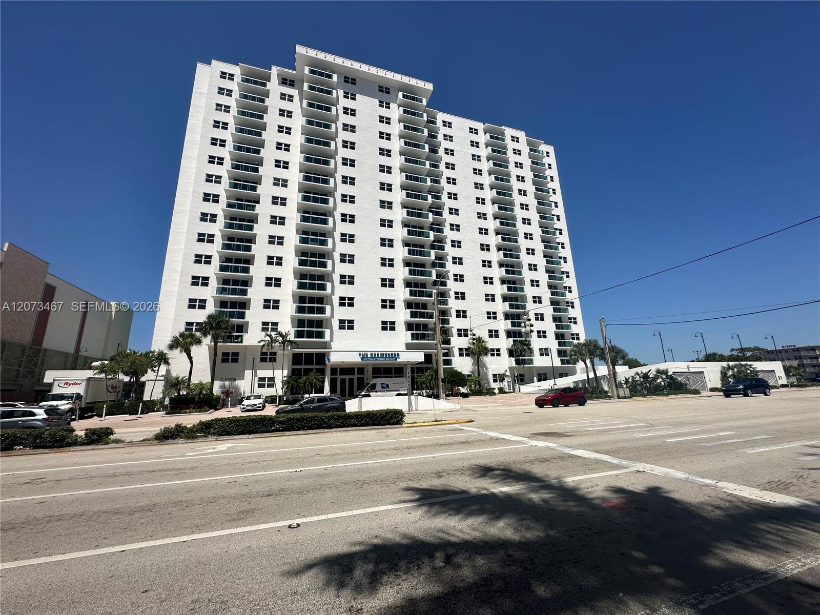 Photo of 3000 Ocean Dr #922, Hollywood, Florida, 33019 - FRONT OF BUILDING