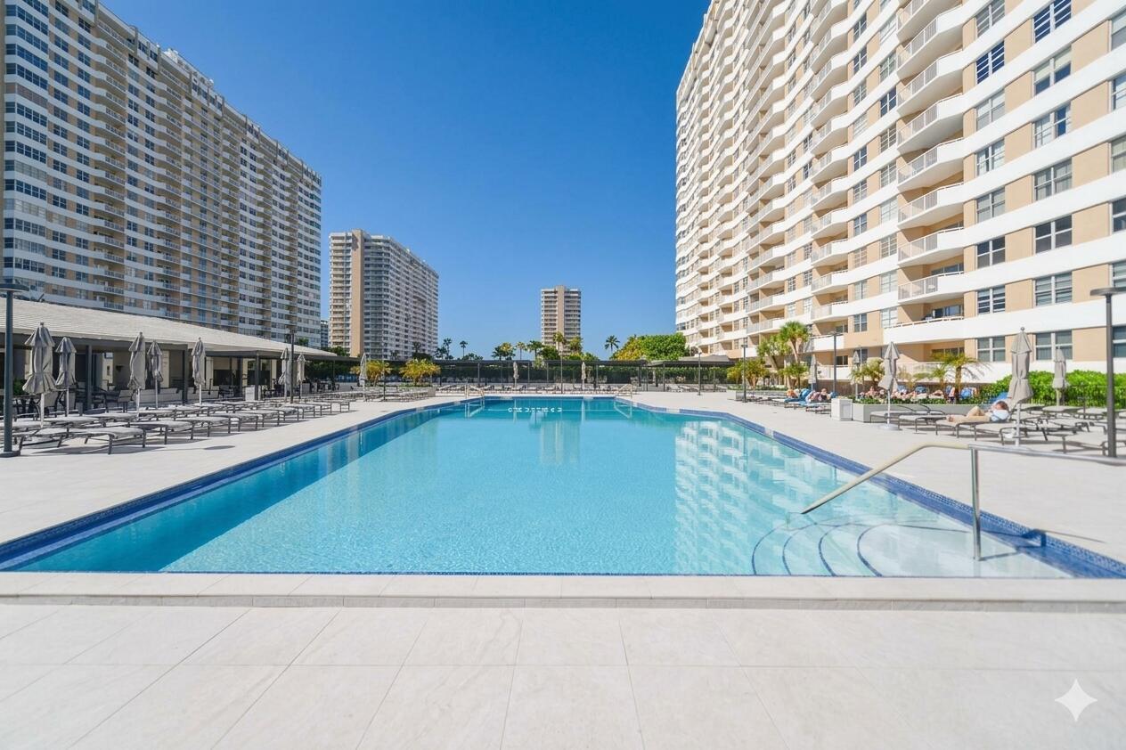 See details 15L 1 / 870 sq. ft. $ 2026-08-28 0 Photo