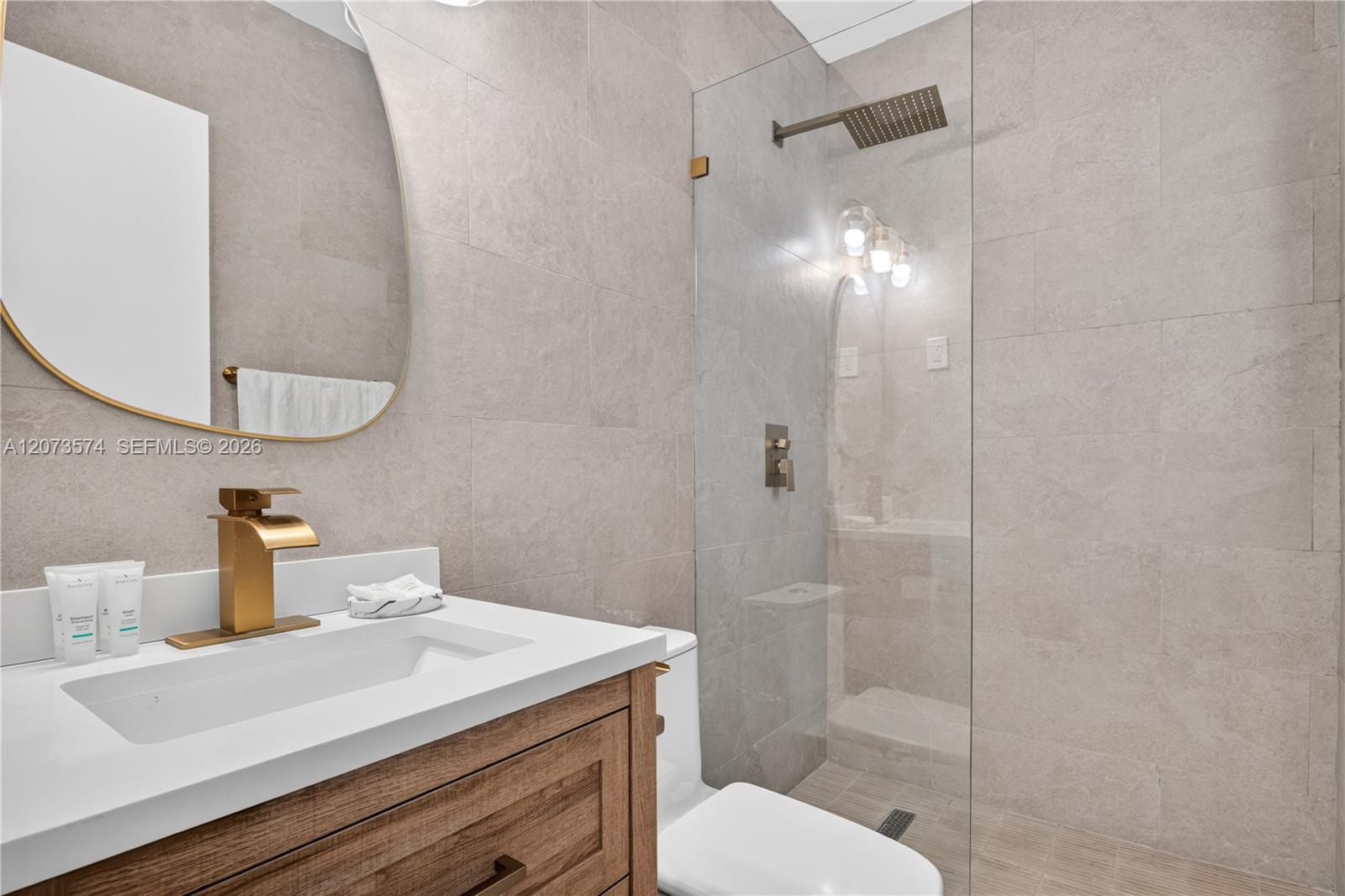 See details / sq. ft. $ 2026-08-18 0 Photo