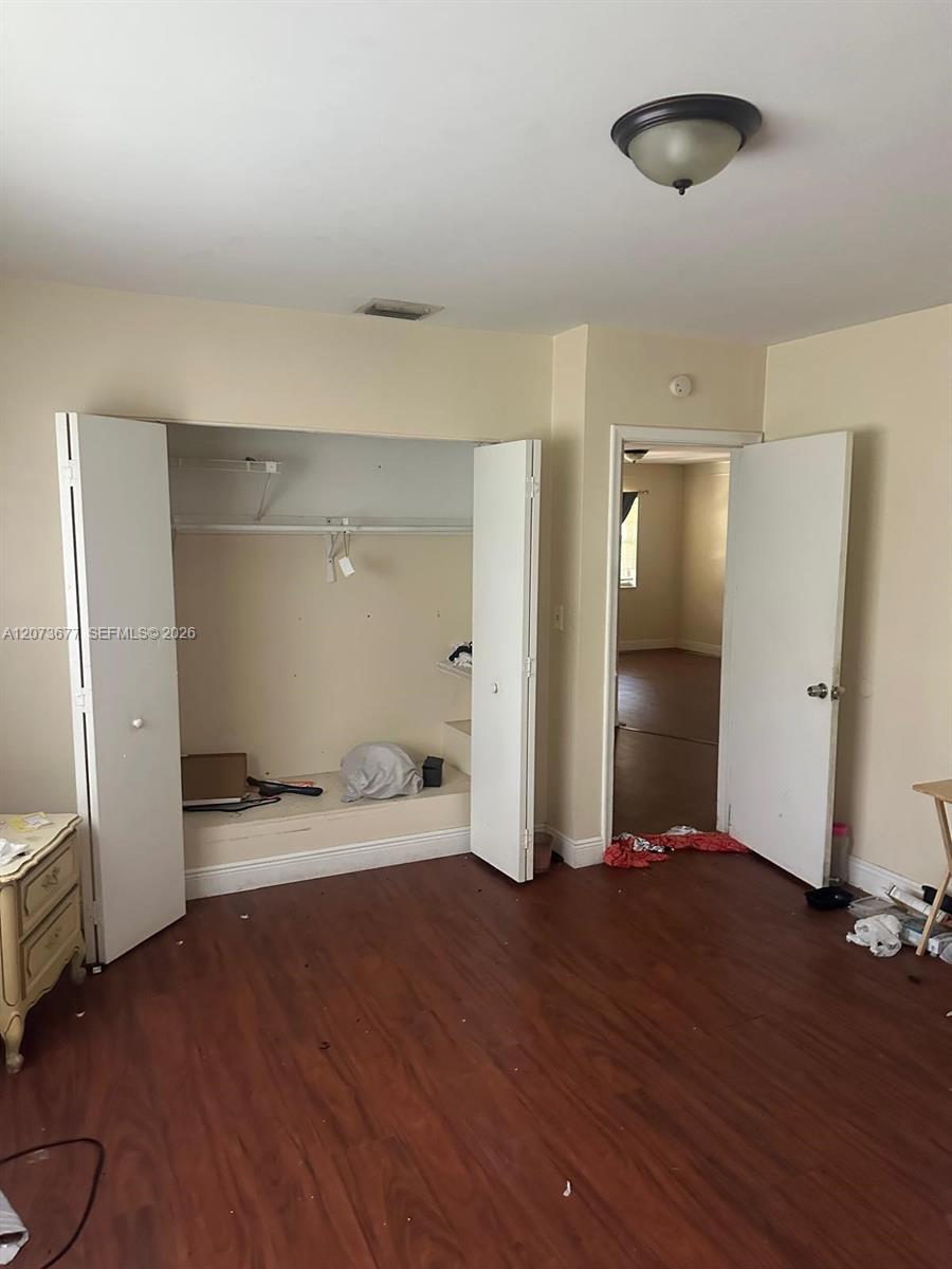   /  3838 sq. ft. $ 2026-08-18 0 foto