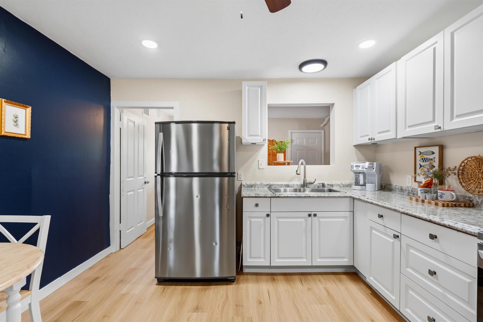   / 0 1859 sq. ft. $ 2026-08-20 0 foto