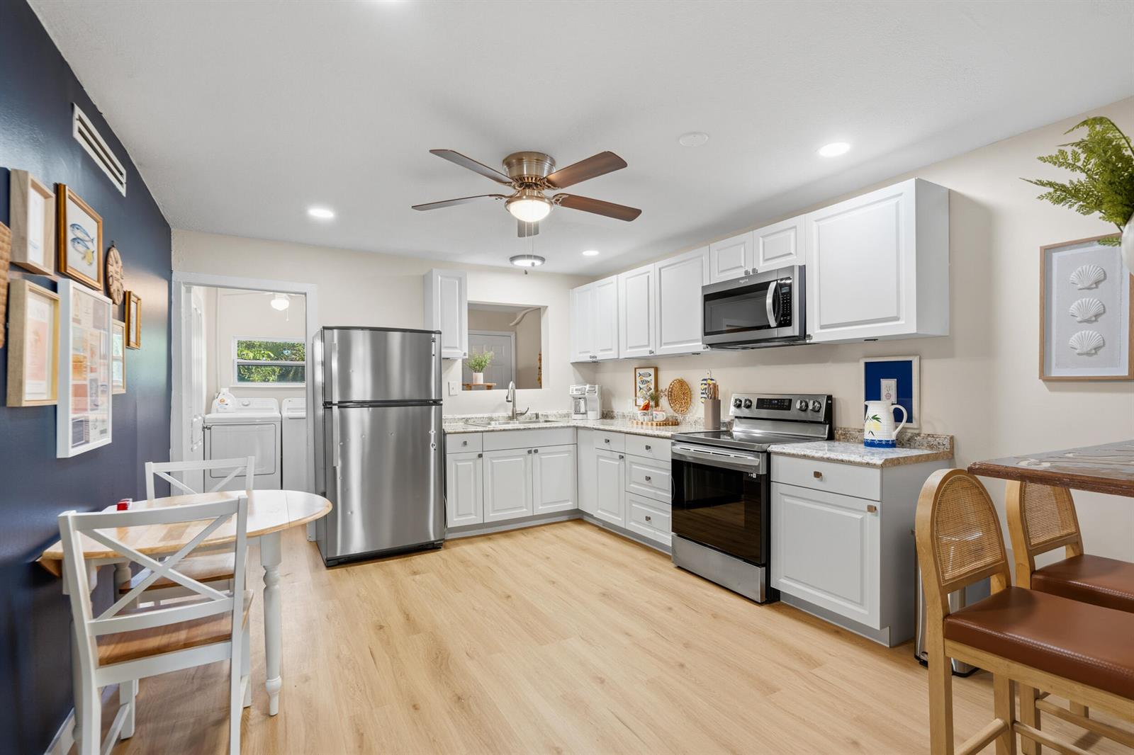   / 0 1859 sq. ft. $ 2026-08-20 0 foto