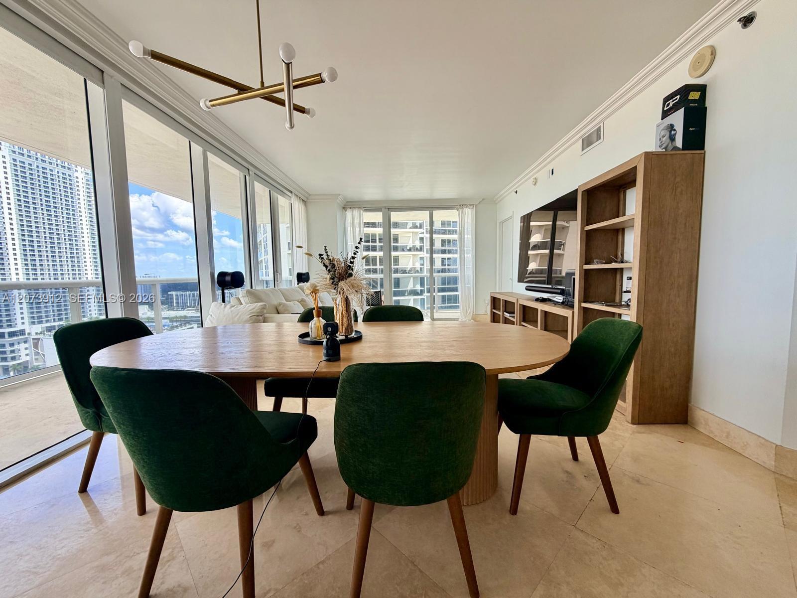 2108 2 / 2 1458 sq. ft. $ 2026-08-19 0 Photo