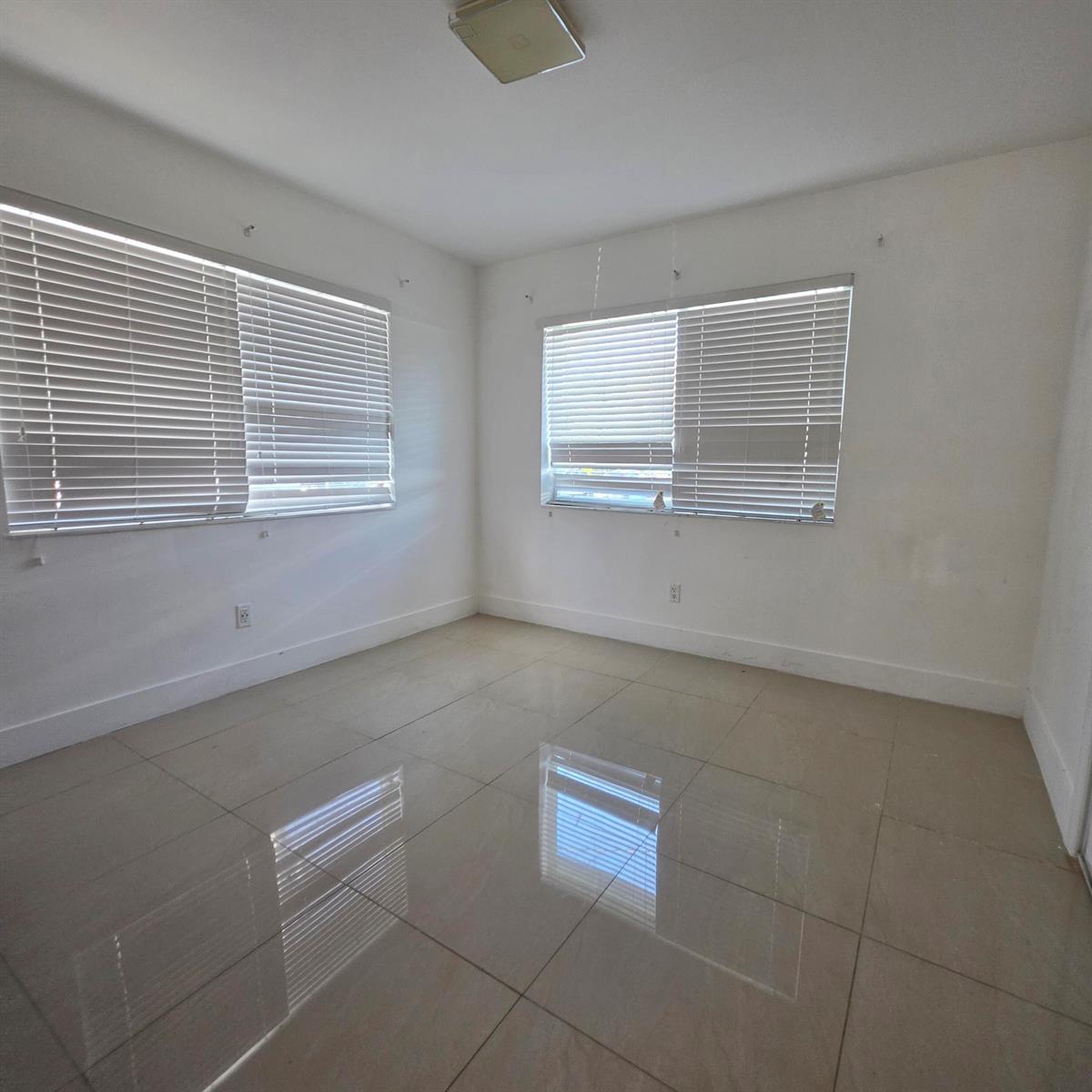 Ver detalles / 0 1680 sq. ft. $ 2026-08-20 0 foto
