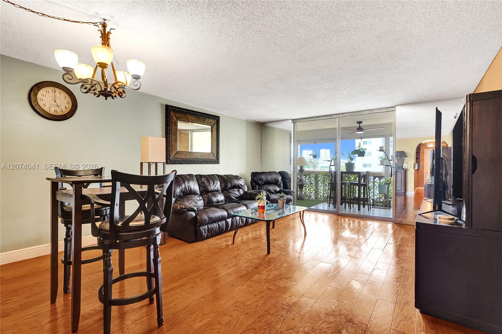 Photo of 1001 14th Ave #402, Hallandale Beach, Florida, 33009 -