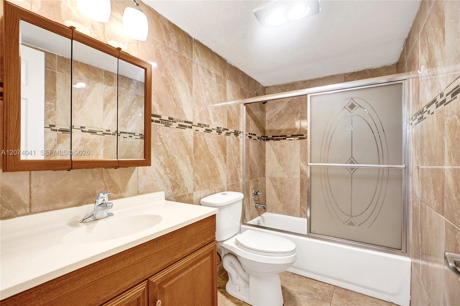 Photo of 1001 14th Ave #402, Hallandale Beach, Florida, 33009 -