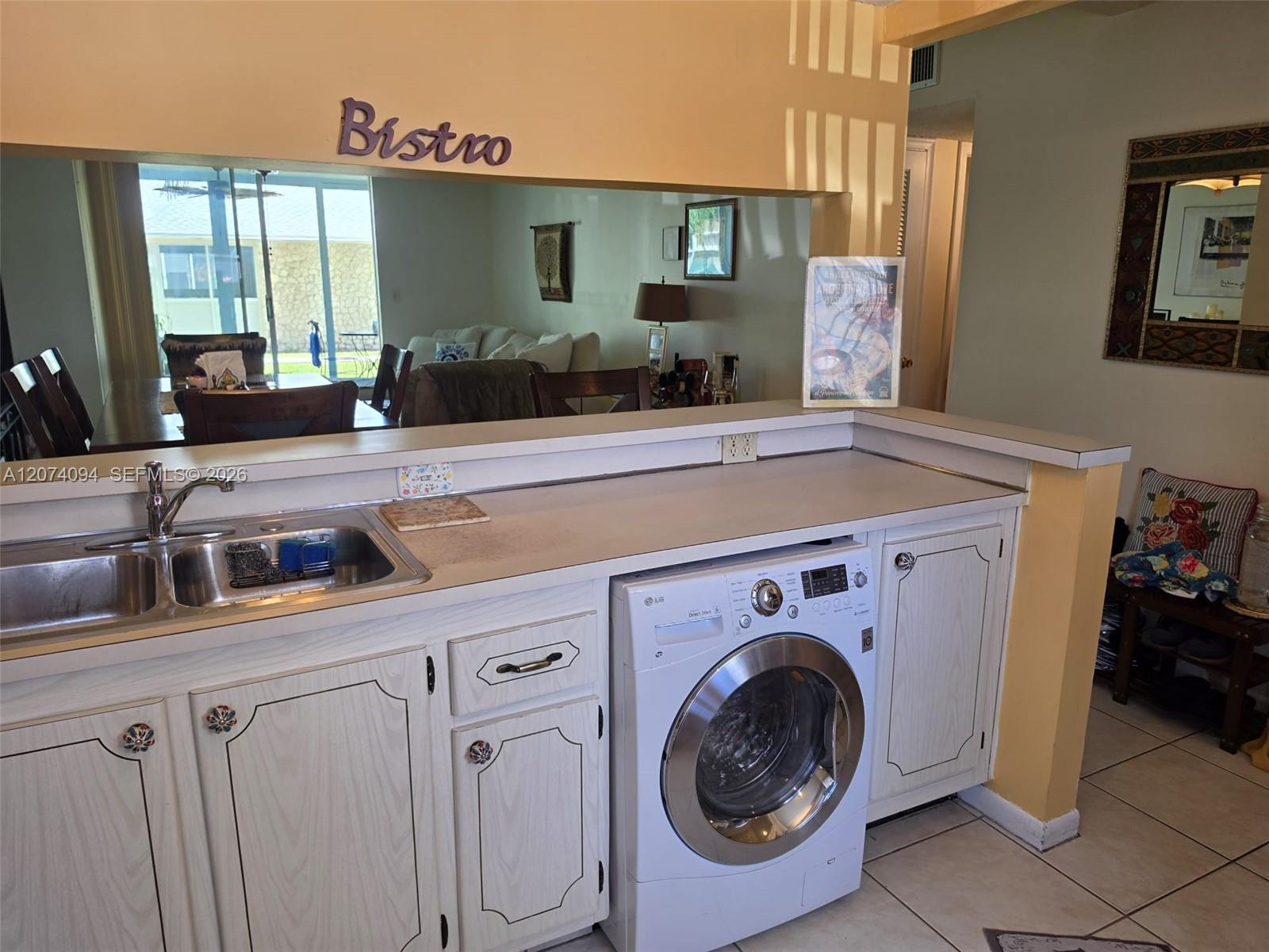 Photo of 300 12th Ave #108, Hallandale Beach, Florida, 33009 -