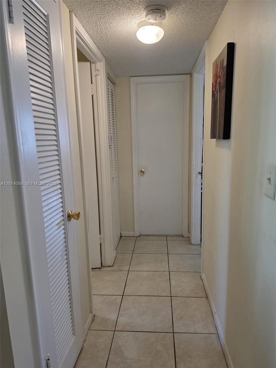 Photo of 300 12th Ave #108, Hallandale Beach, Florida, 33009 -
