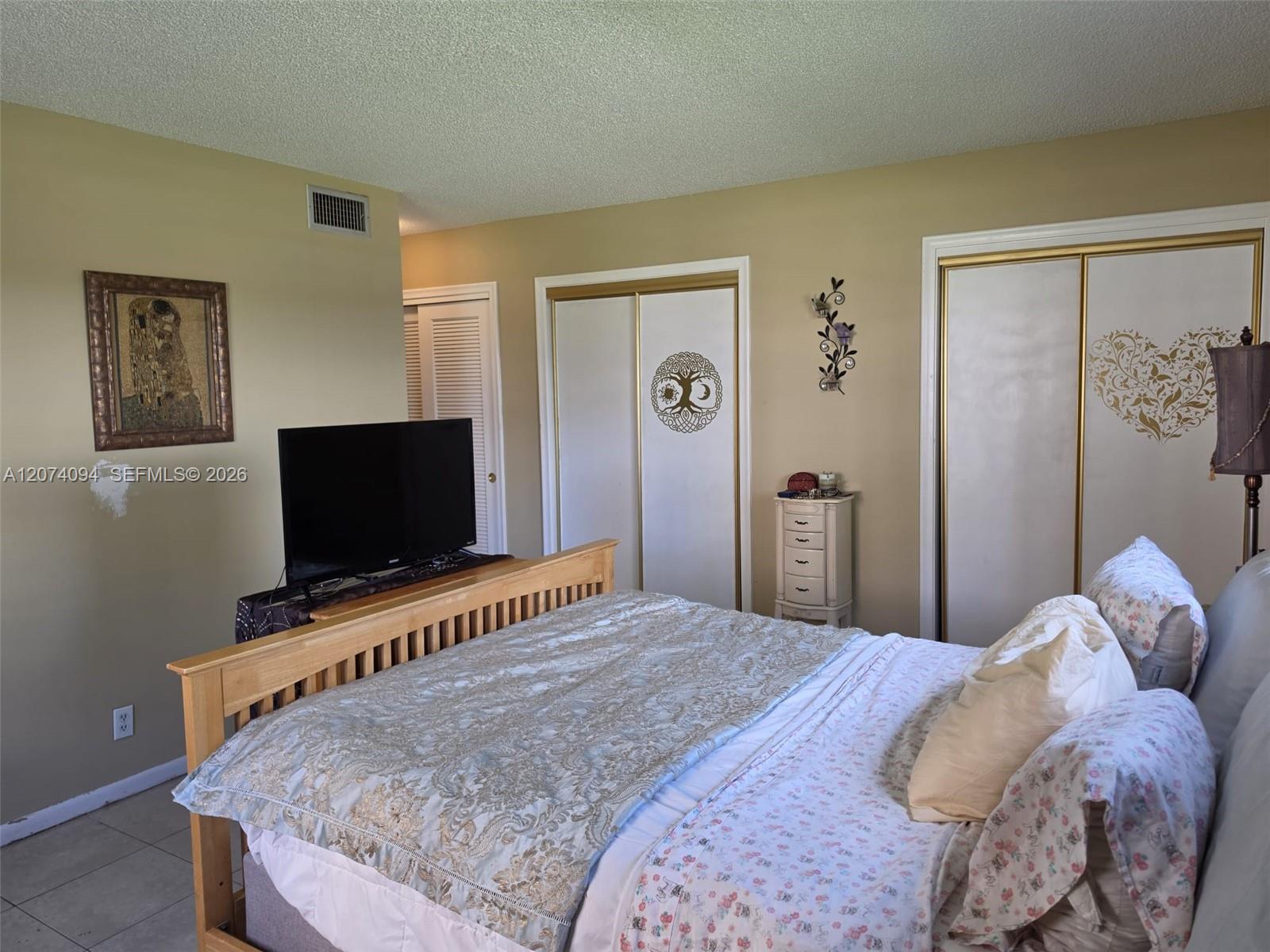 Photo of 300 12th Ave #108, Hallandale Beach, Florida, 33009 -