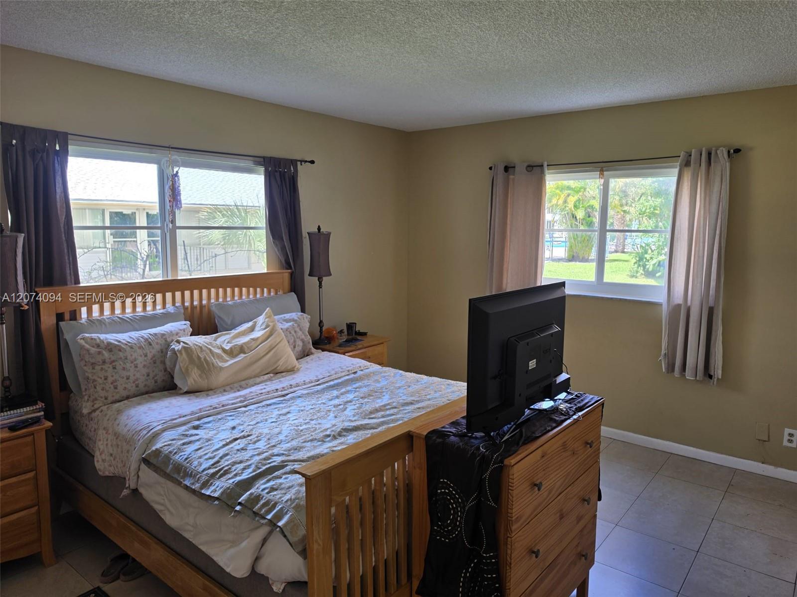 Photo of 300 12th Ave #108, Hallandale Beach, Florida, 33009 -