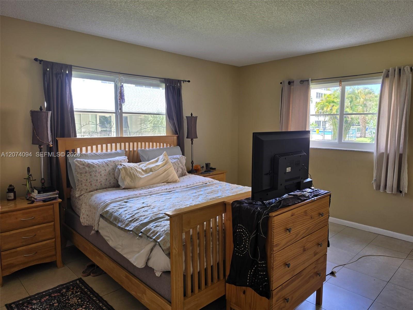 Photo of 300 12th Ave #108, Hallandale Beach, Florida, 33009 -