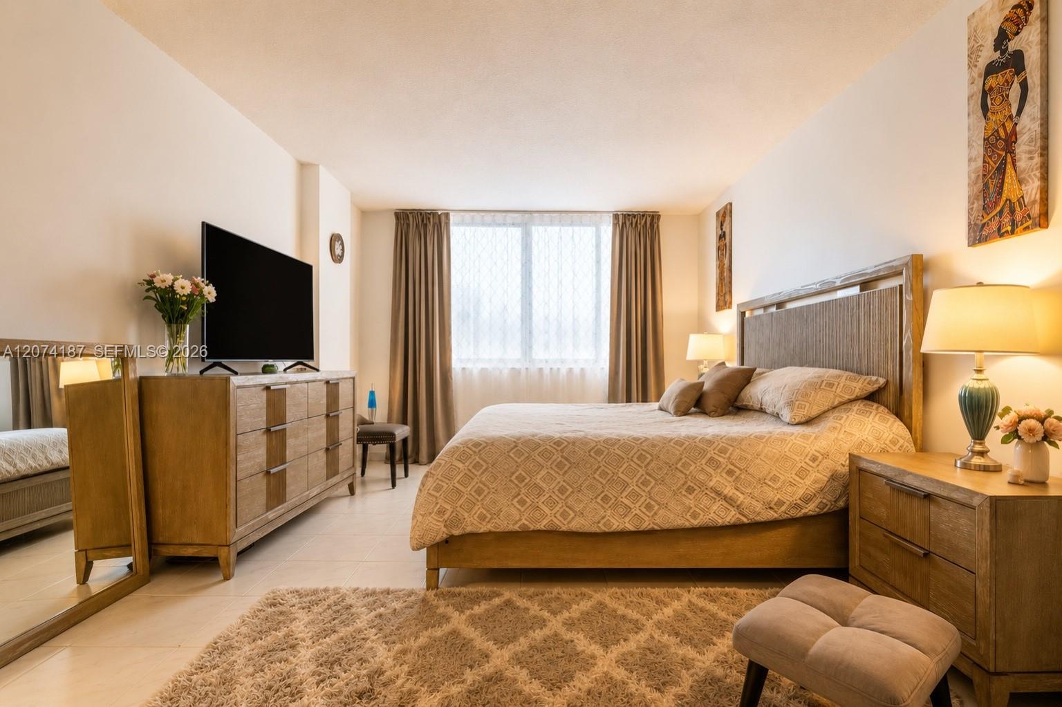 807 2 / 2 1350 sq. ft. $ 2026-08-19 0 Photo
