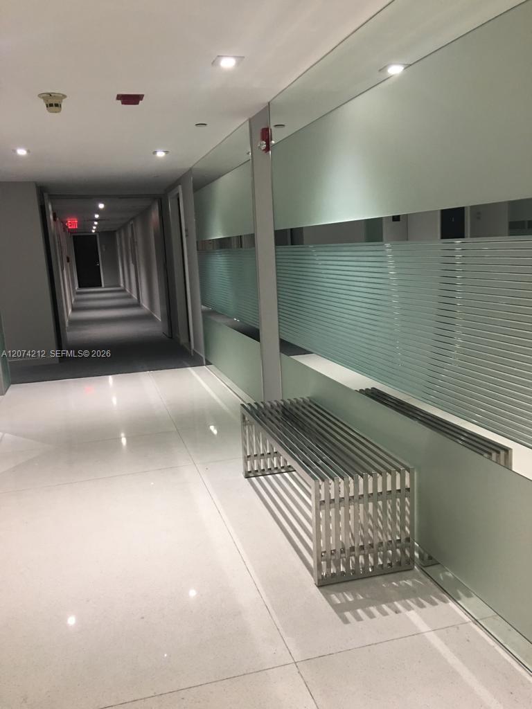 Photo of 20379 Country Club Dr  #2433, Aventura, Florida, 33180 - 