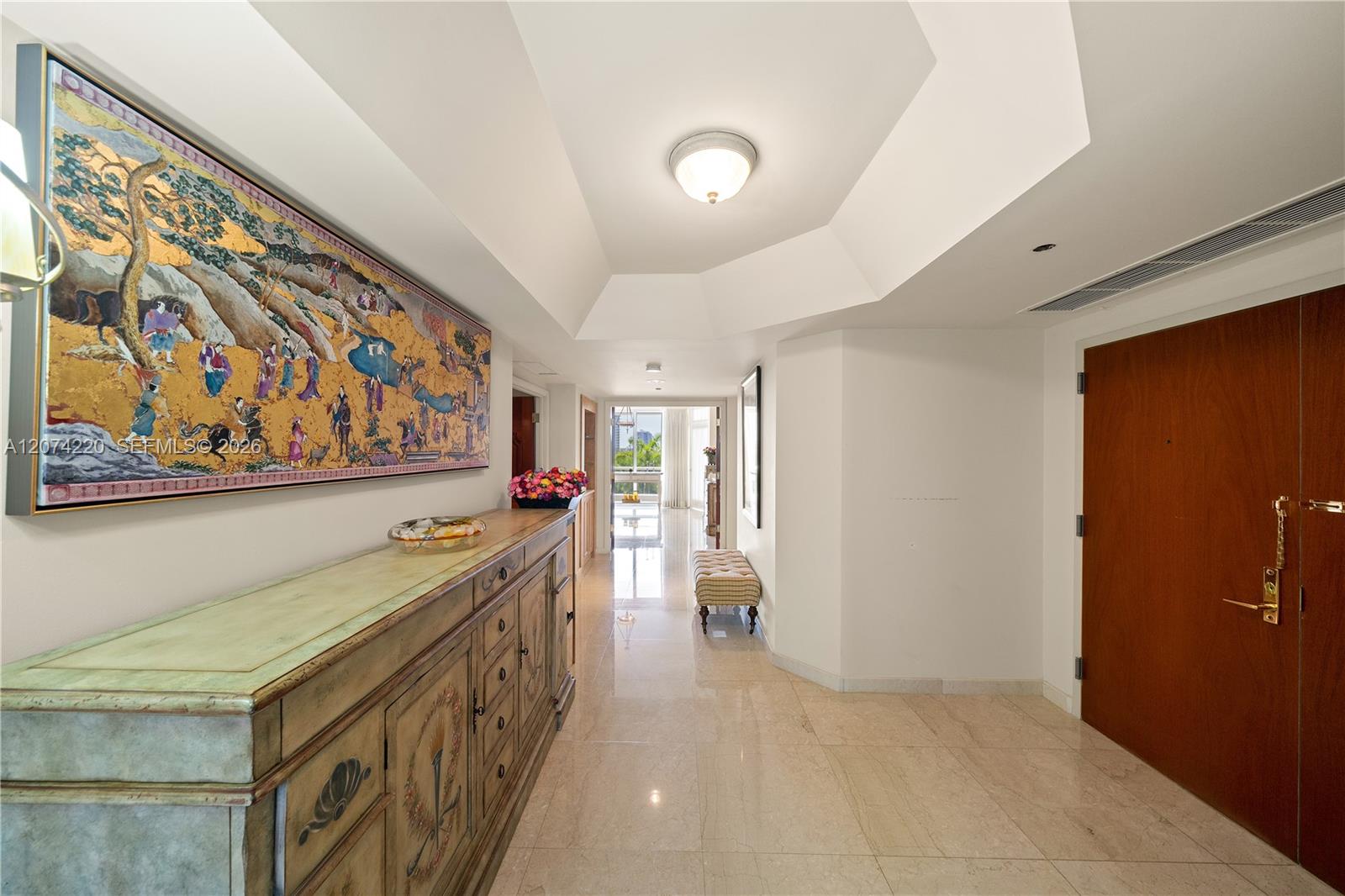 609 2 / 3 2730 sq. ft. $ 2026-08-19 0 foto