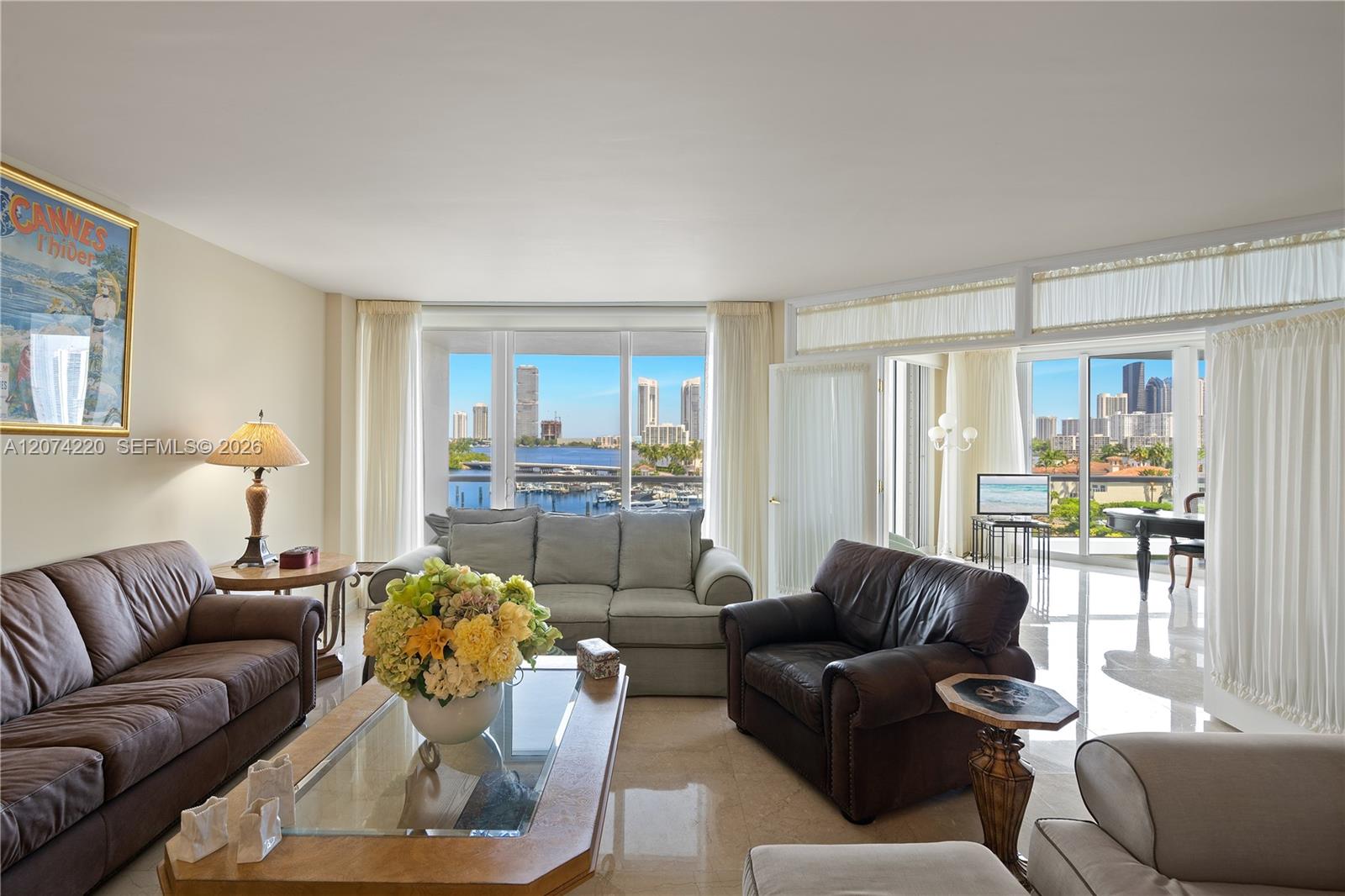 609 2 / 3 2730 sq. ft. $ 2026-08-19 0 foto