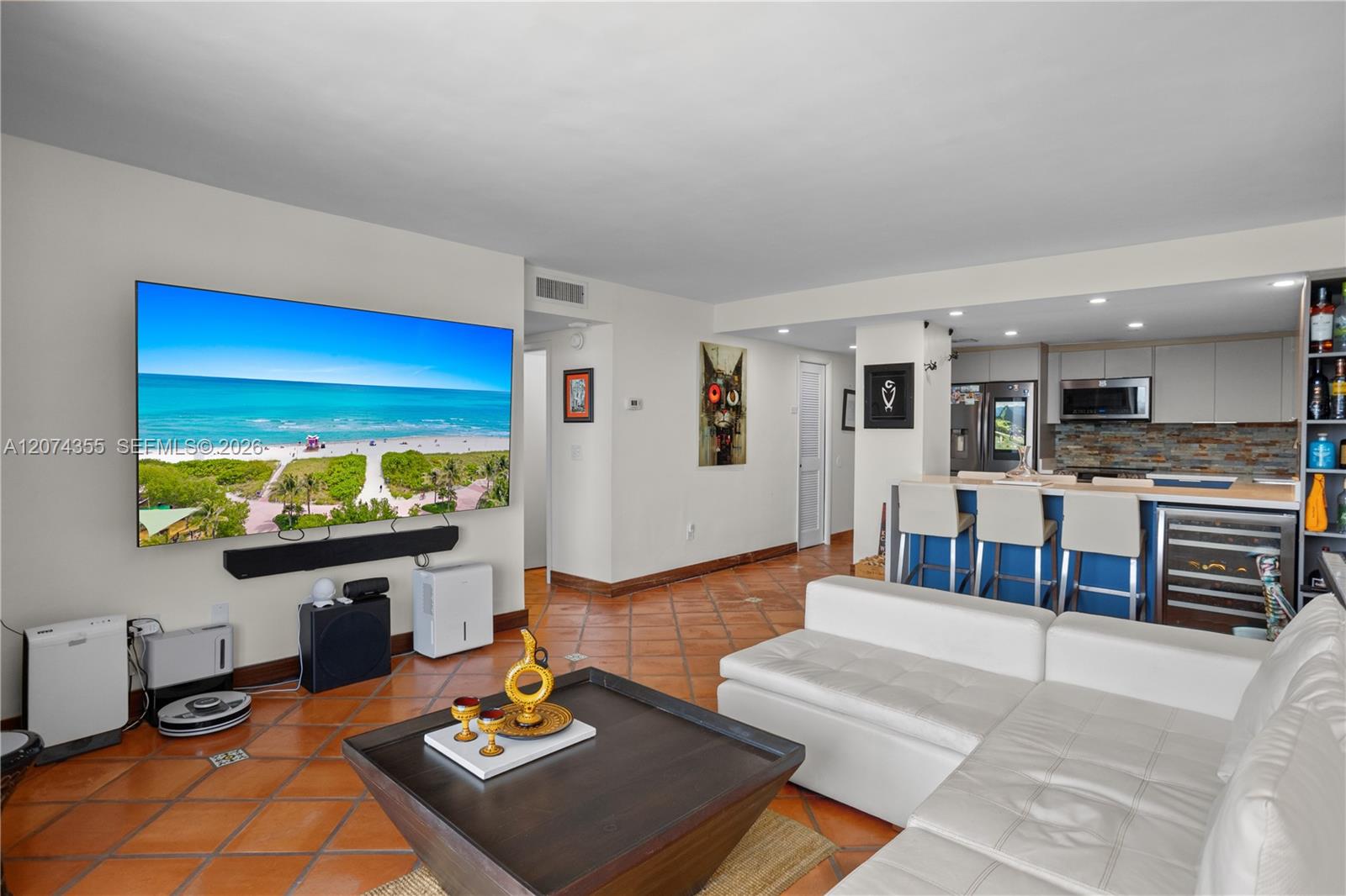 1204 2 / 2 904 sq. ft. $ 2026-08-19 0 foto