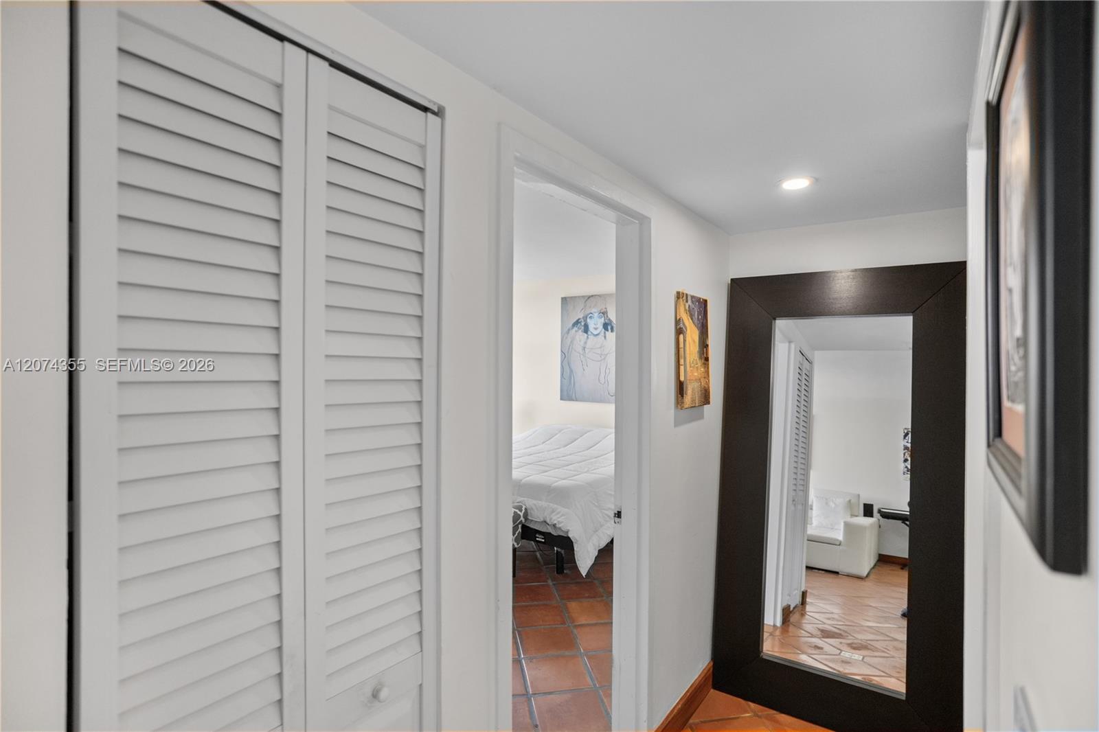 1204 2 / 2 904 sq. ft. $ 2026-08-19 0 foto