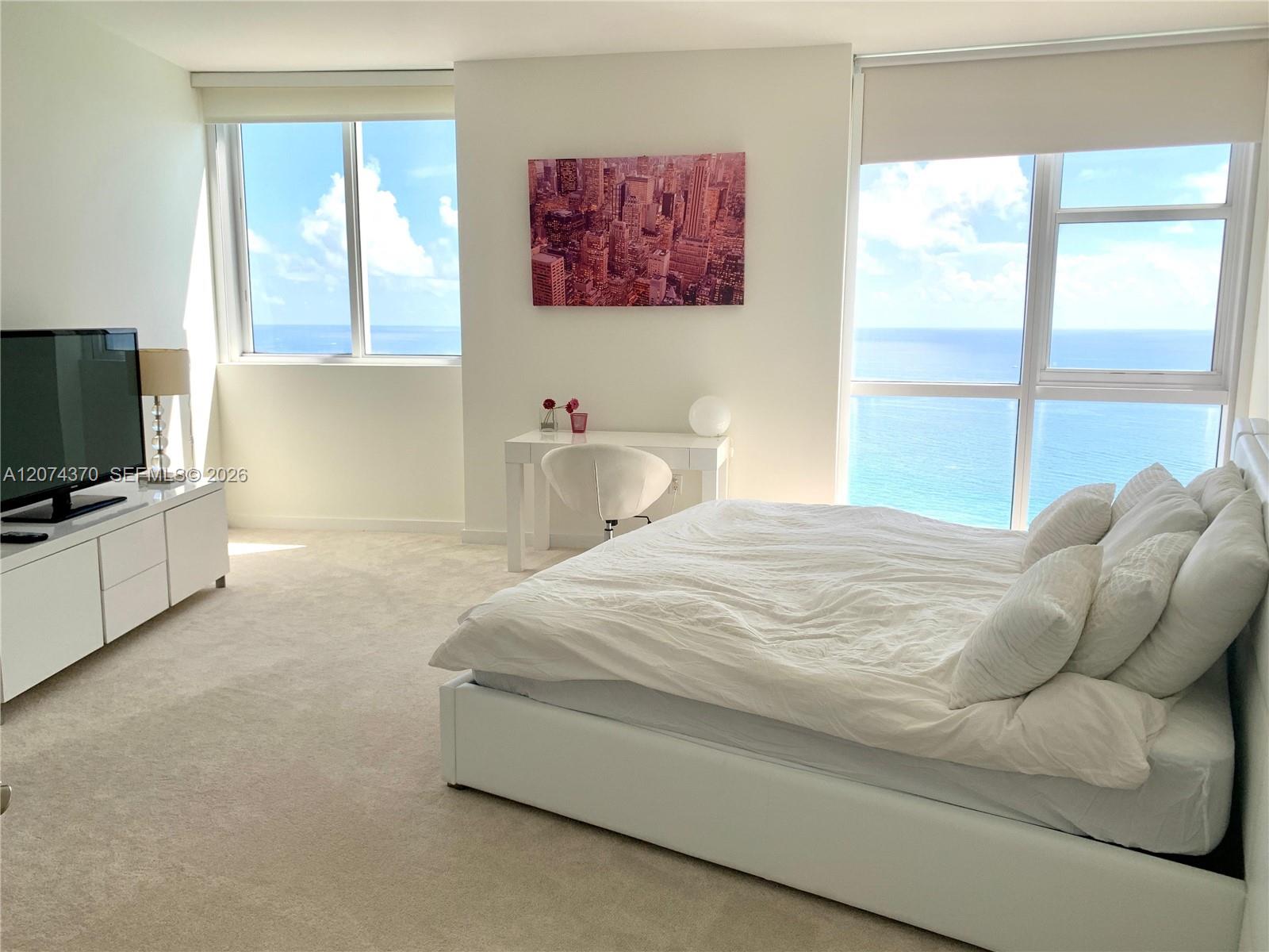 See details 4409 2 / 3 1722 sq. ft. $ 2026-08-19 0 Photo
