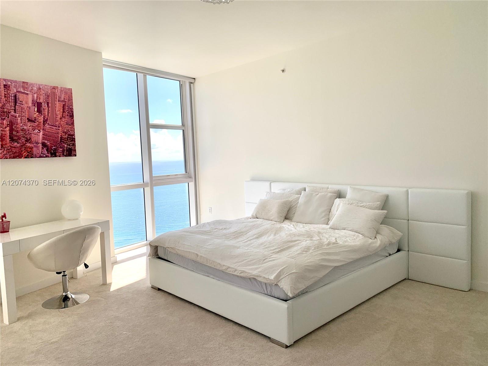 See details 4409 2 / 3 1722 sq. ft. $ 2026-08-19 0 Photo