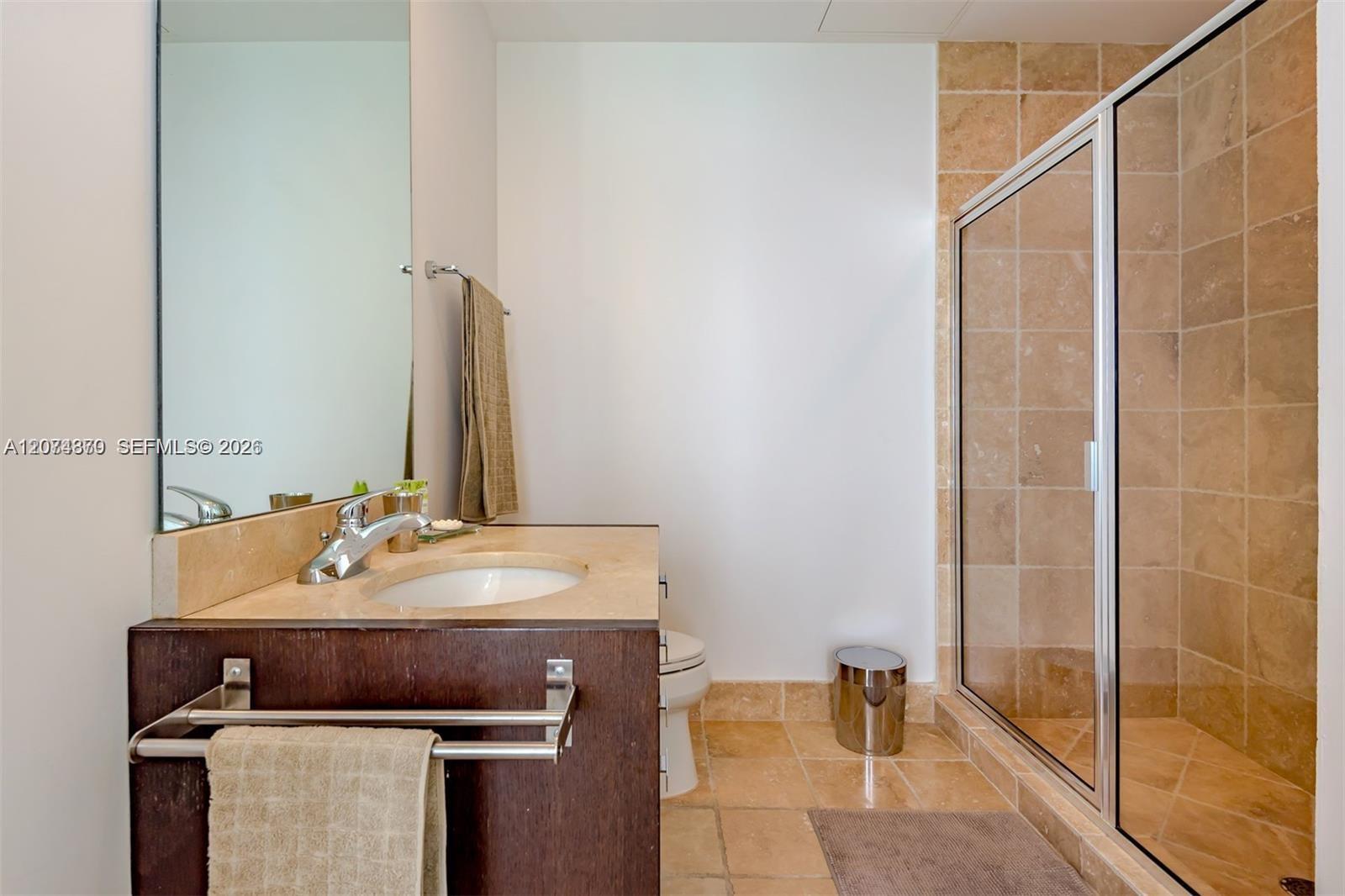 See details 4409 2 / 3 1722 sq. ft. $ 2026-08-19 0 Photo