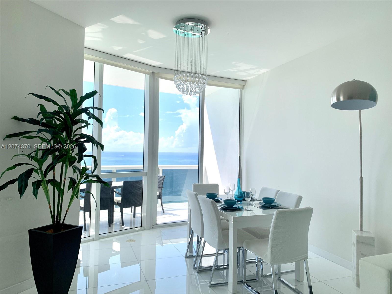 See details 4409 2 / 3 1722 sq. ft. $ 2026-08-19 0 Photo