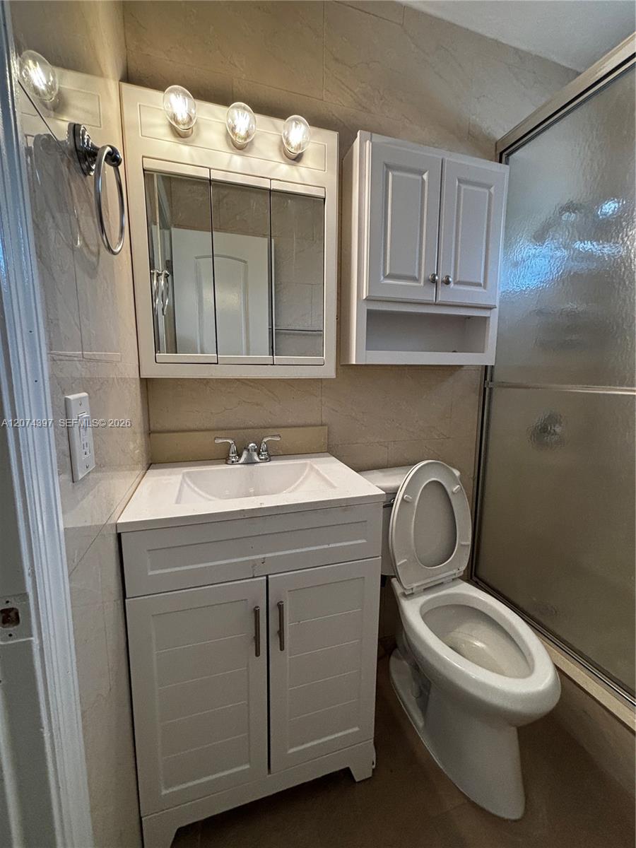 Ver detalles / 1627 sq. ft. $ 2026-08-19 0 foto