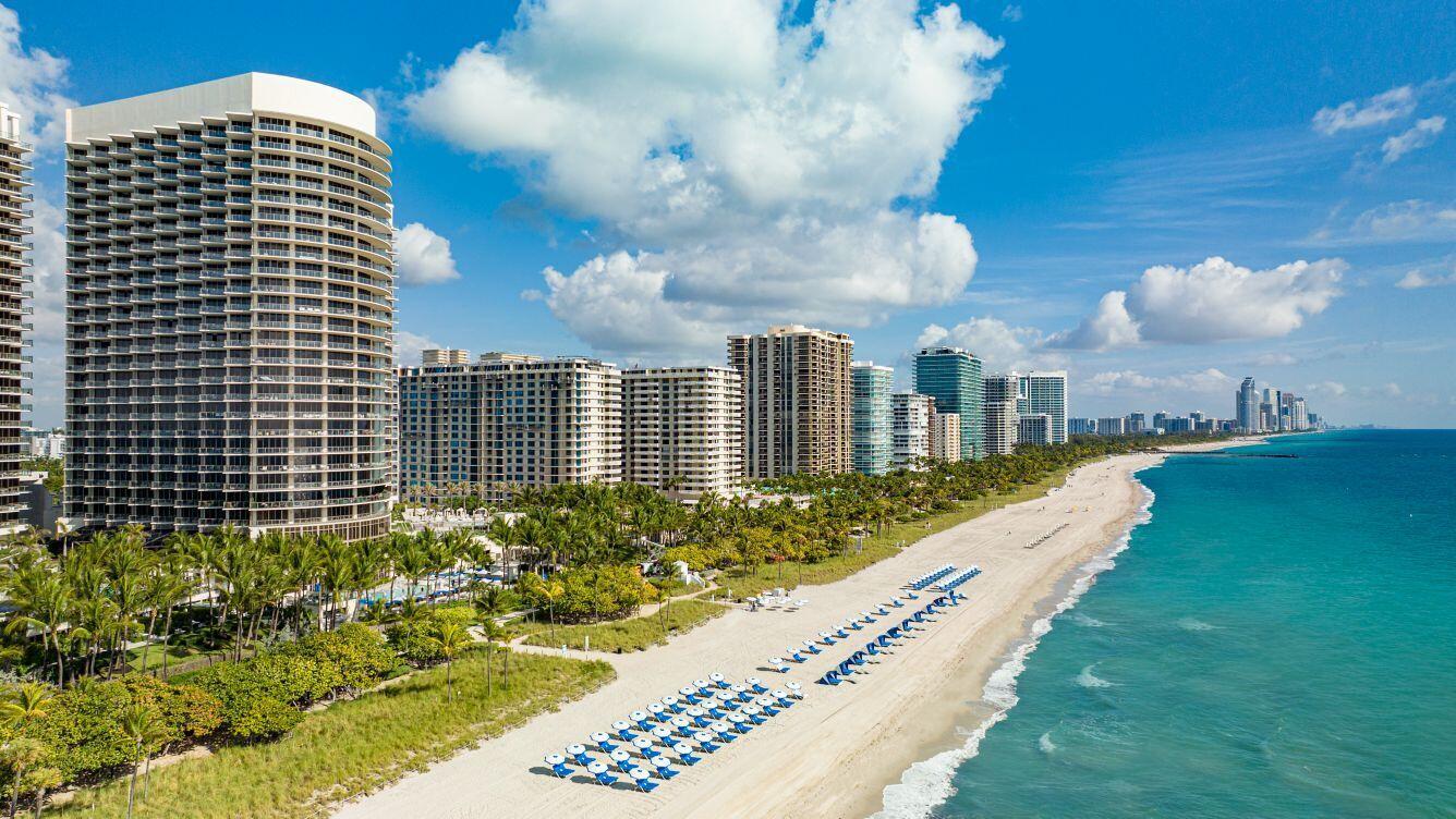 Photo of 9705 Collins #1905N, Bal Harbour, Florida, 33154 - z6
