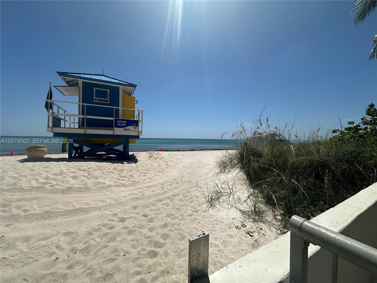 Photo of 3000 Ocean Dr #922, Hollywood, Florida, 33019 - BEACH ACCESS