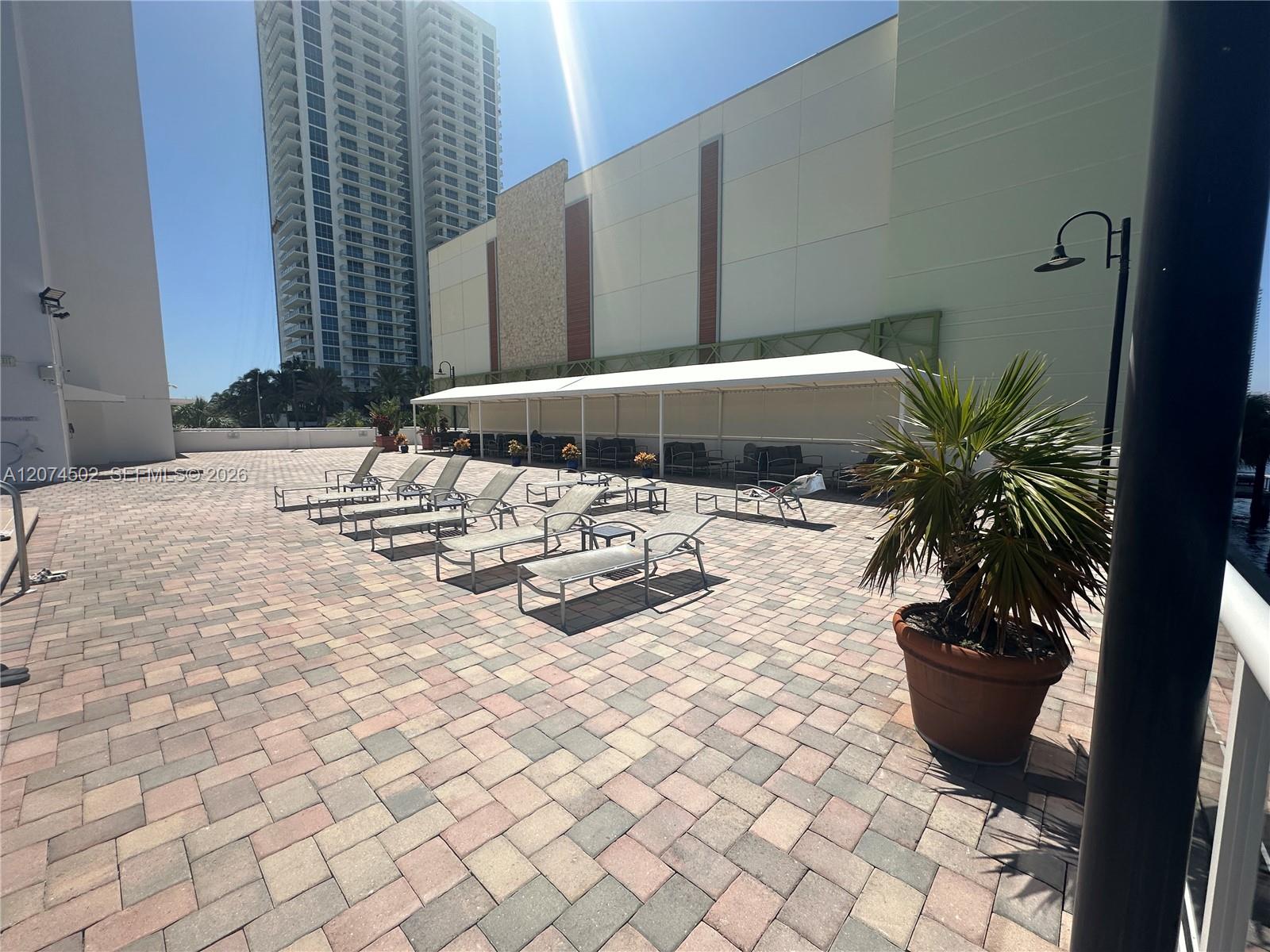 Photo of 3000 Ocean Dr #922, Hollywood, Florida, 33019 - CABANA POOL DECK