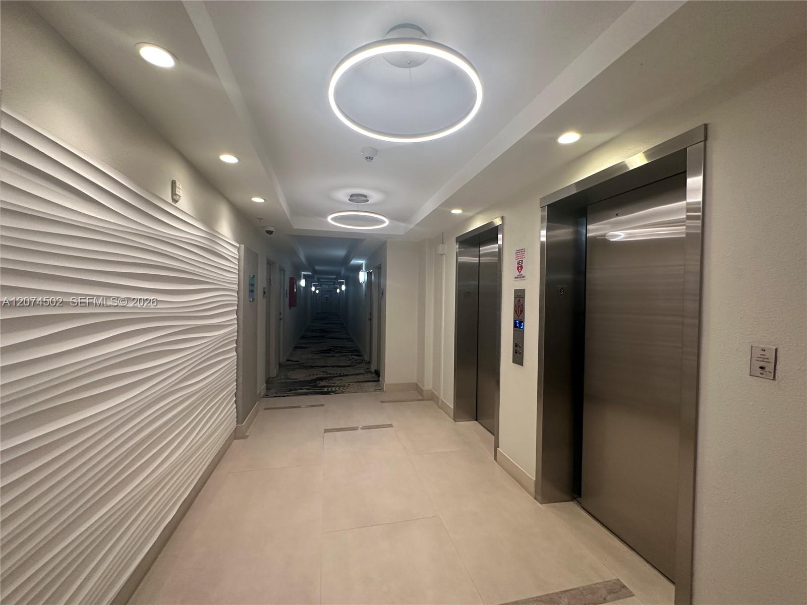 Photo of 3000 Ocean Dr #922, Hollywood, Florida, 33019 -