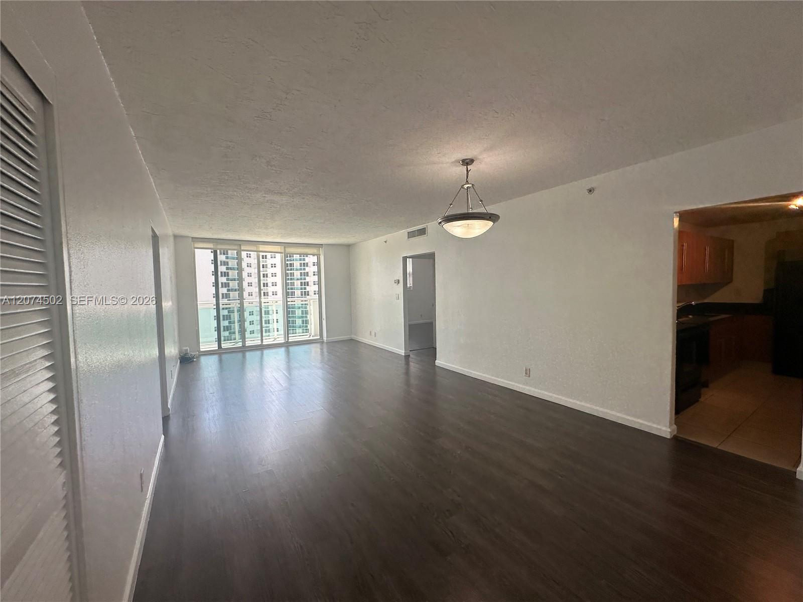 Photo of 3000 Ocean Dr #922, Hollywood, Florida, 33019 -