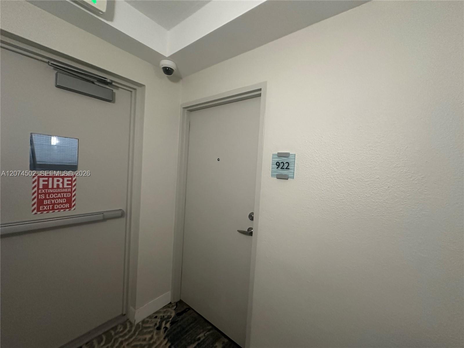 Photo of 3000 Ocean Dr #922, Hollywood, Florida, 33019 -