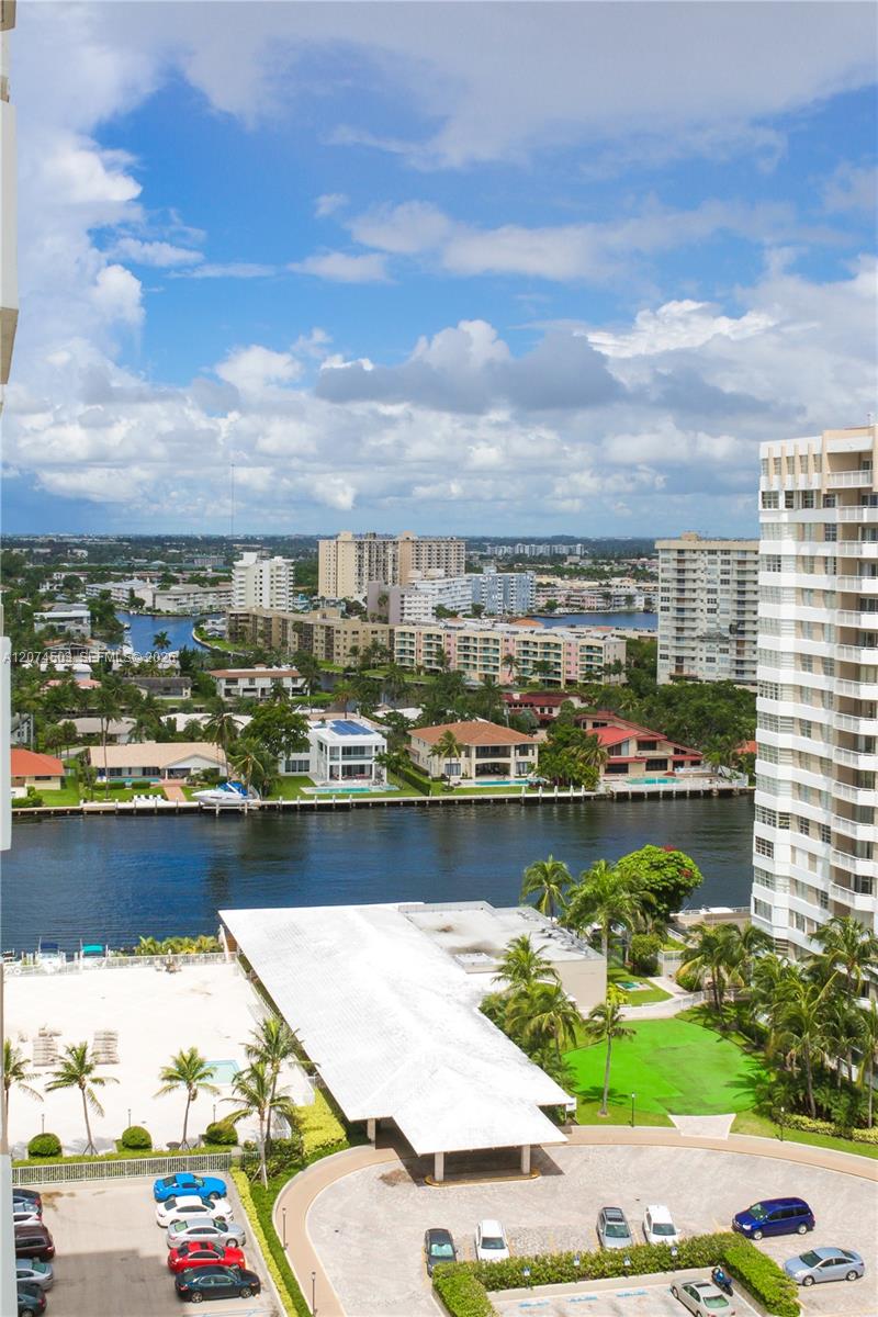 See details 17K 1 / 2 870 sq. ft. $ 2026-08-21 0 Photo