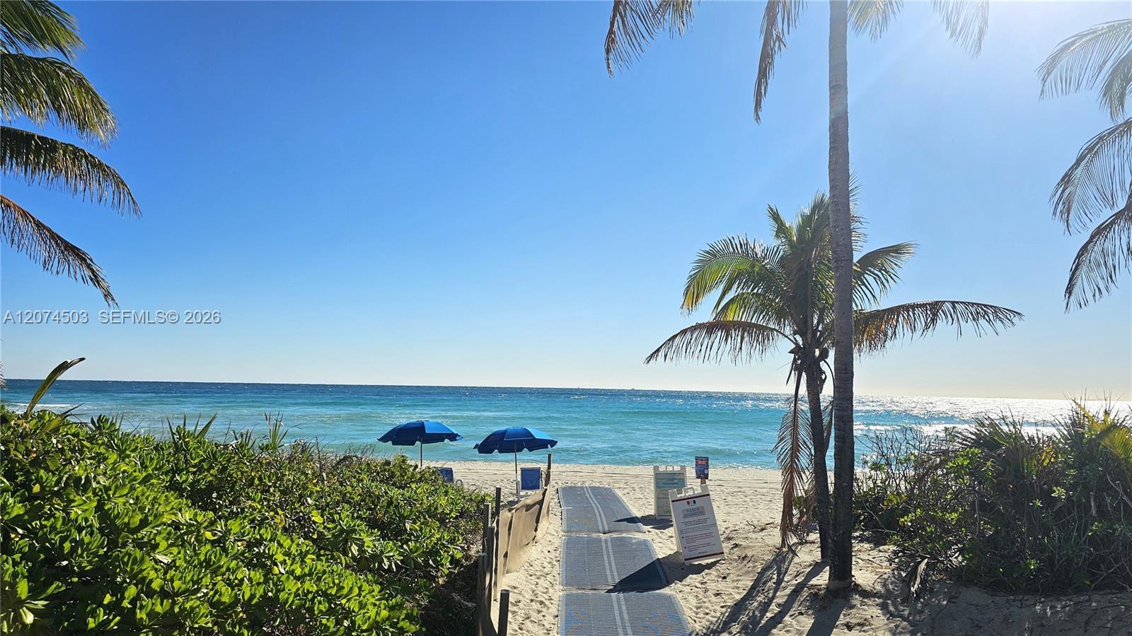 See details 17K 1 / 2 870 sq. ft. $ 2026-08-21 0 Photo