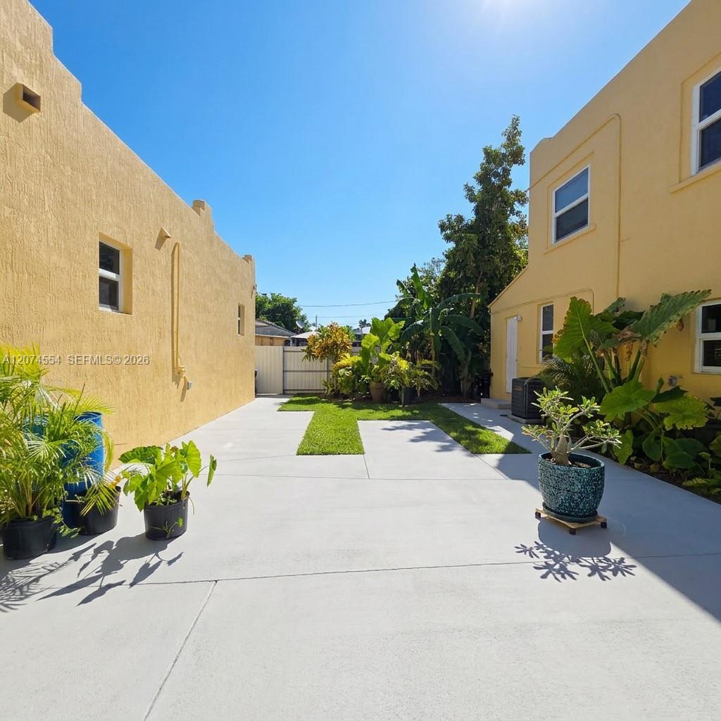 Ver detalles / 3177 sq. ft. $ 2026-08-20 0 foto