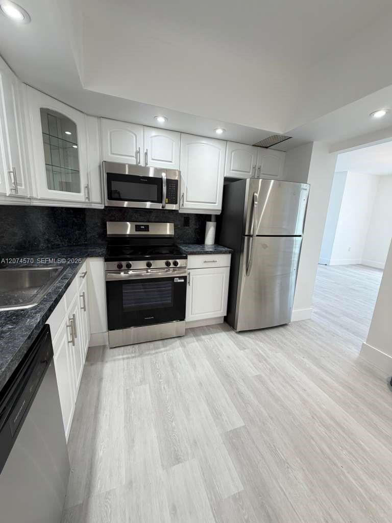 1231 2 / 2 1350 sq. ft. $ 2026-08-20 0 Photo