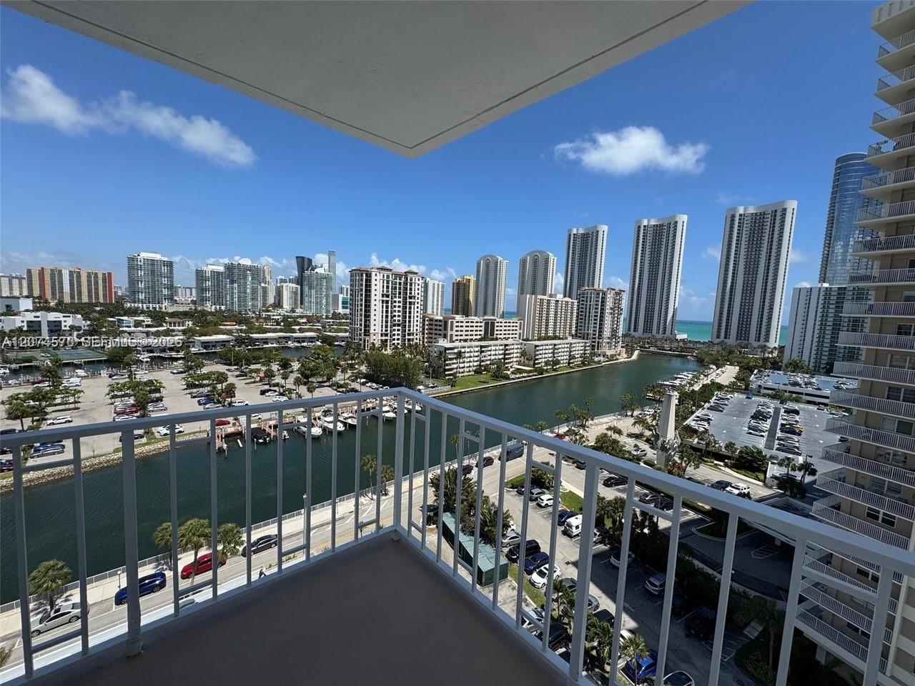 1231 2 / 2 1350 sq. ft. $ 2026-08-20 0 foto
