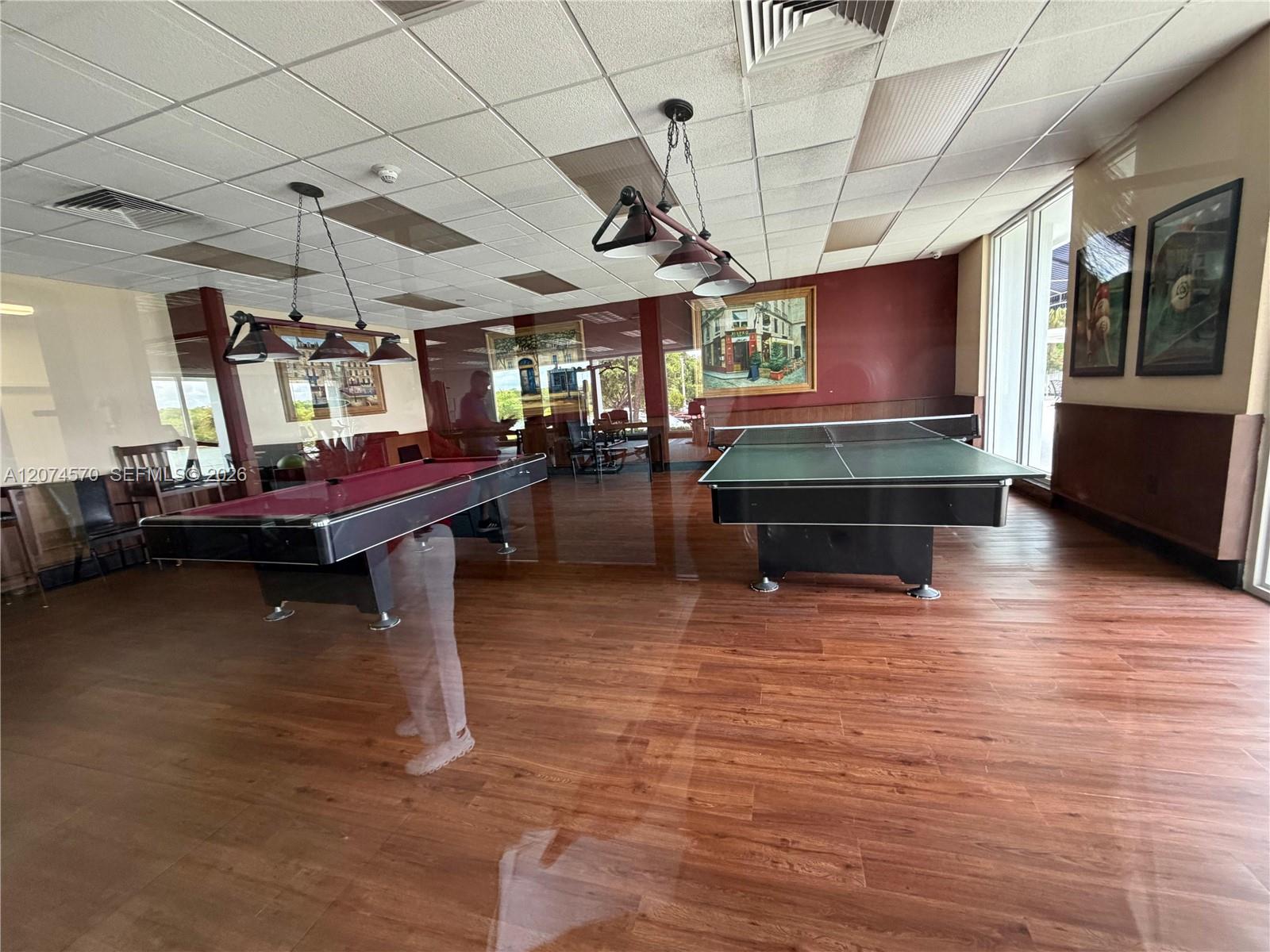 1231 2 / 2 1350 sq. ft. $ 2026-08-20 0 foto