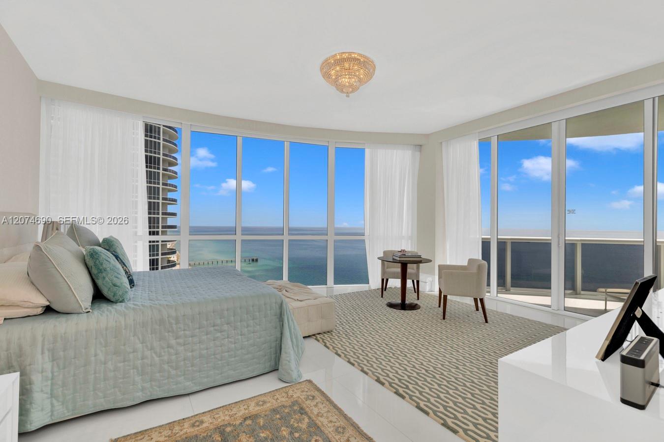 3001 3 / 4 2928 sq. ft. $ 2026-08-20 0 foto