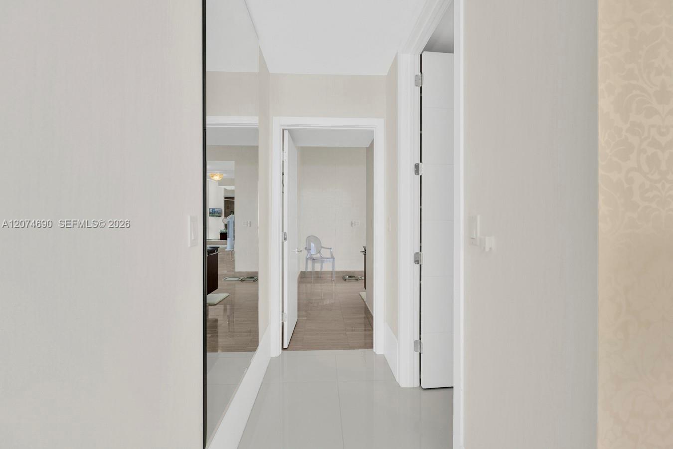 3001 3 / 4 2928 sq. ft. $ 2026-08-20 0 foto