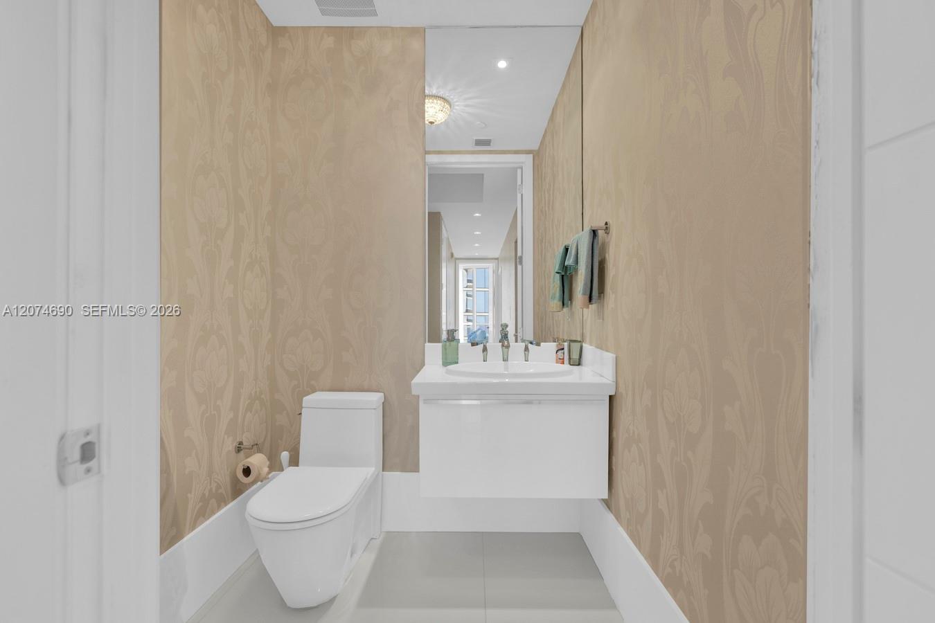 3001 3 / 4 2928 sq. ft. $ 2026-08-20 0 foto