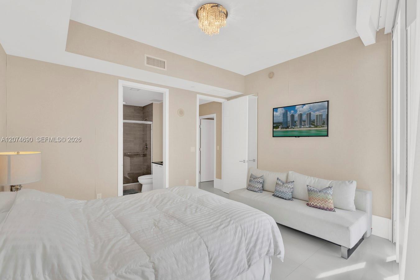 3001 3 / 4 2928 sq. ft. $ 2026-08-20 0 foto