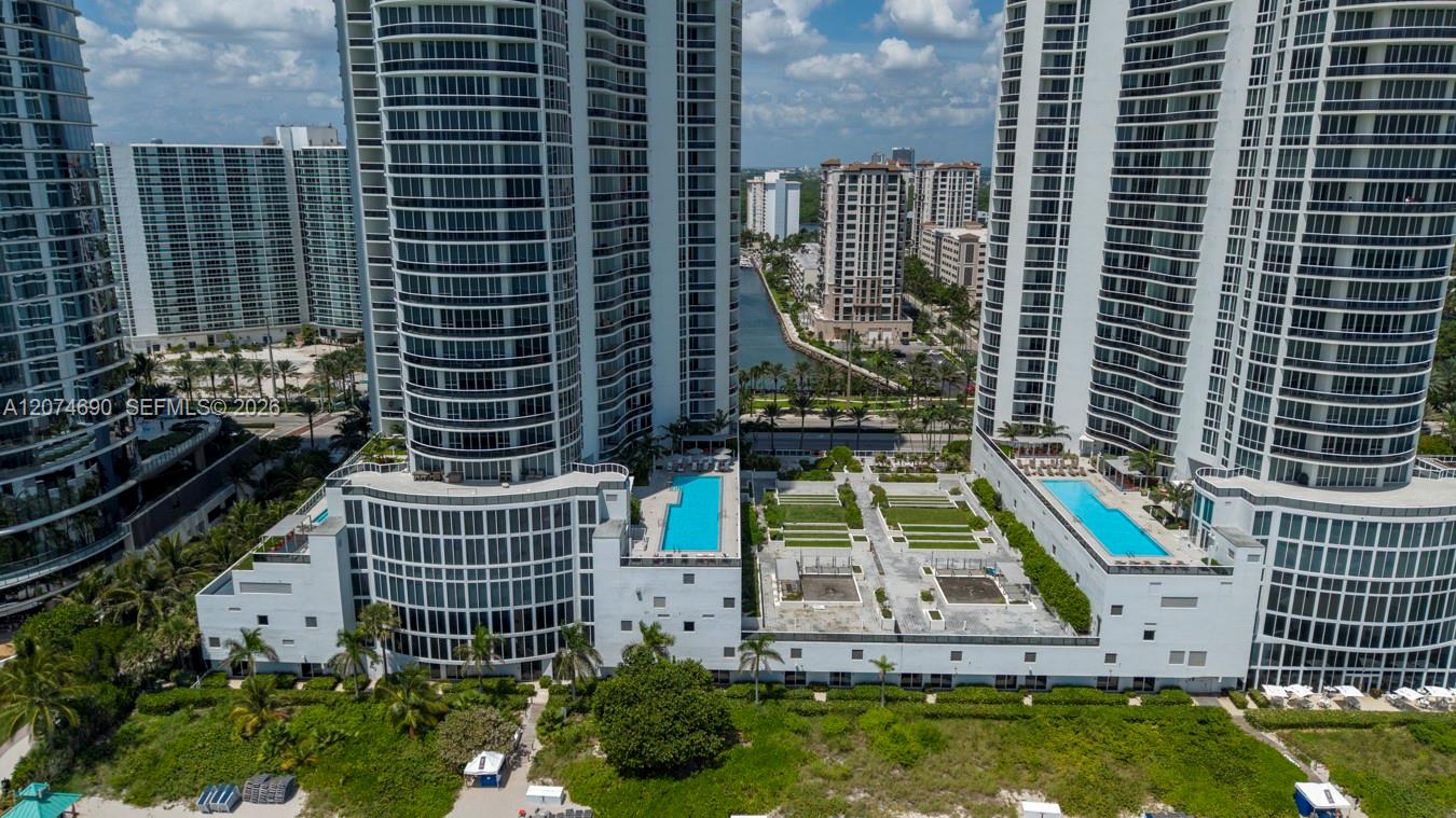 3001 3 / 4 2928 sq. ft. $ 2026-08-20 0 foto