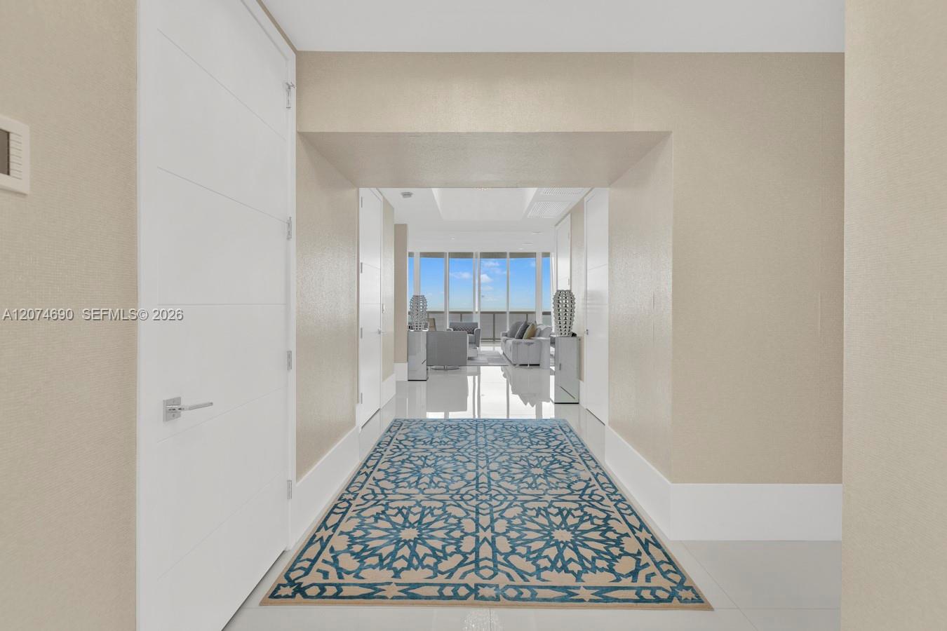 3001 3 / 4 2928 sq. ft. $ 2026-08-20 0 foto