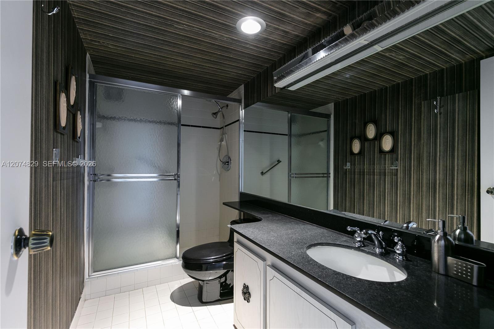 Photo of 1880 Ocean Dr  #406, Hallandale Beach, Florida, 33009 - 